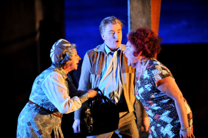 Auntie in Peter Grimes